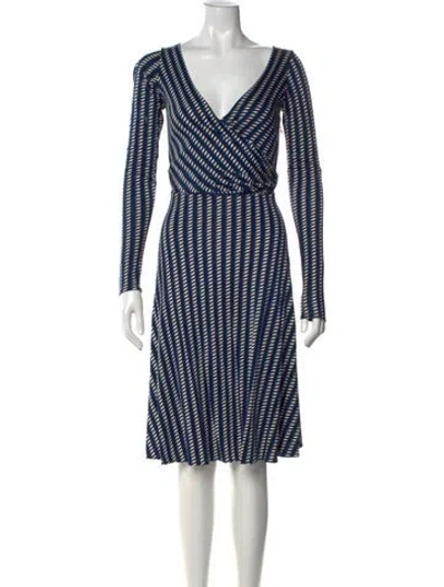 Pre-owned Issa Silk Knee-length Dress In Blue