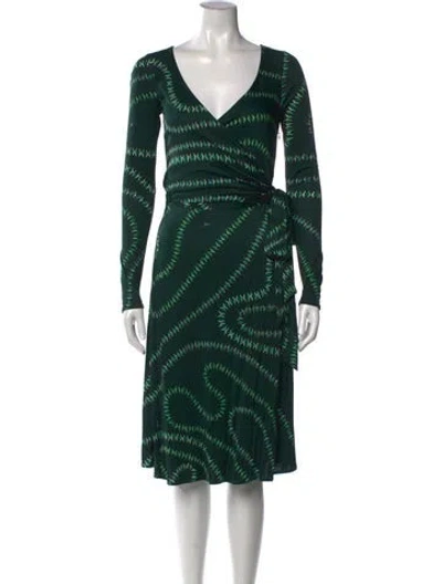 Pre-owned Issa Silk Knee-length Dress In Green