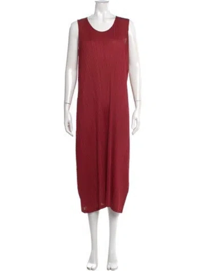 Pre-owned Issey Miyake 2020 Long Dress In Burgundy
