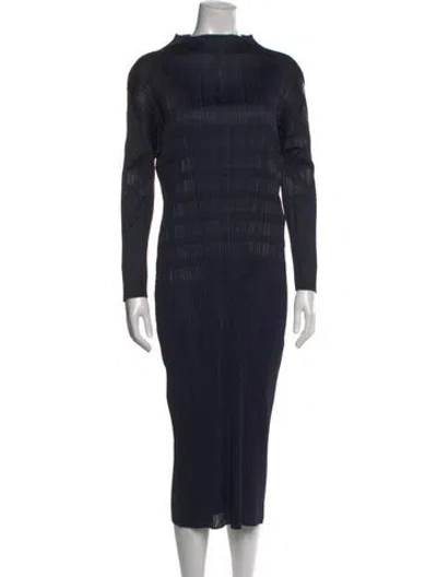 Pre-owned Issey Miyake 2021 Midi Length Dress In Blue