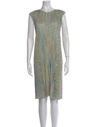 Pre-owned Issey Miyake 2023 Knee-length Dress In Blue
