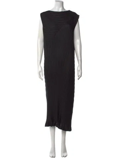 Pre-owned Issey Miyake 2023 Long Dress In Black