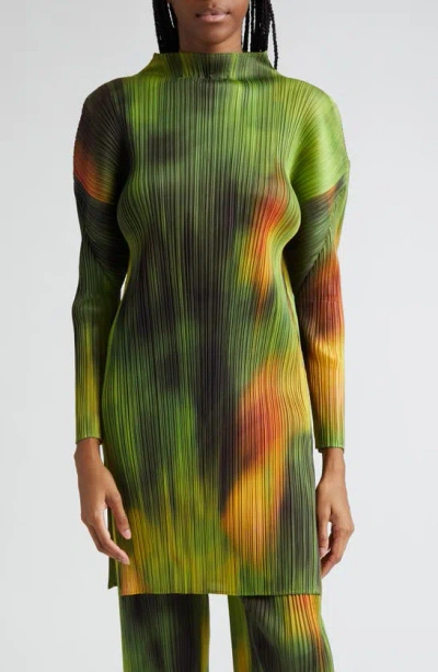 Issey Miyake Abstract Print Pleated Long Sleeve Dress In Spinach