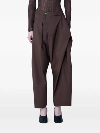 Issey Miyake Akimbo Pleated Wide-leg Trousers In Brown