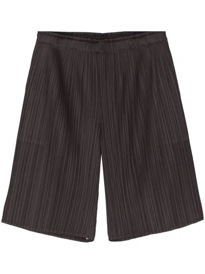 Issey Miyake April Plissé Shorts In Black