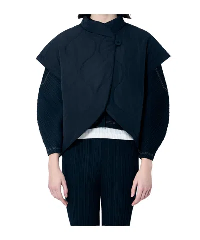 Issey Miyake Asteroid Jacket In Black