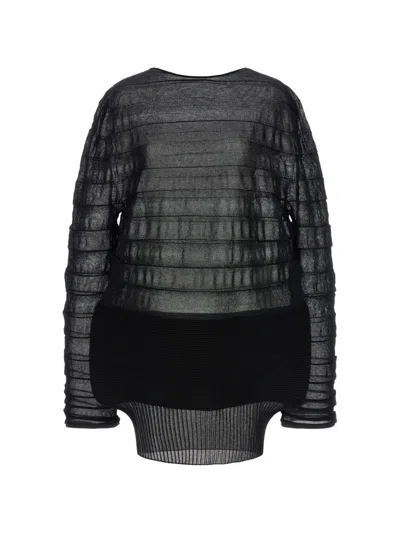 Issey Miyake Asymmetrical-hem Long-sleeve Blouse In Black