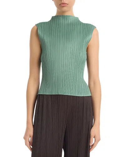 Issey Miyake August Top In Green