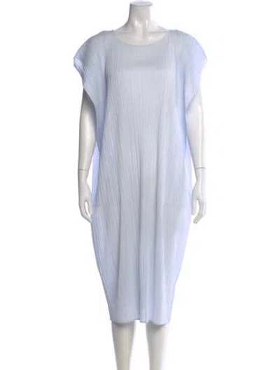 Pre-owned Issey Miyake Bateau Neckline Midi Length Dress In Blue