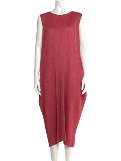 Pre-owned Issey Miyake Bateau Neckline Midi Length Dress In Pink