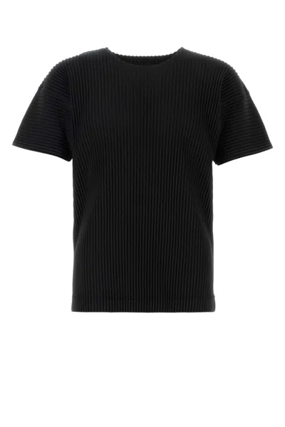 ISSEY MIYAKE BLACK BASIC T-SHIRT