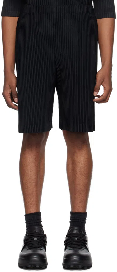 Issey Miyake Black Monthly Color May Shorts In 15-black