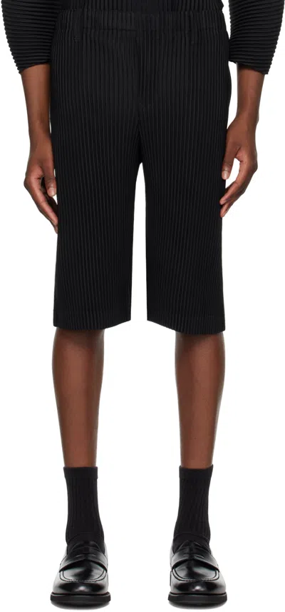 Issey Miyake Black Tailored Pleats 2 Shorts In 15-black