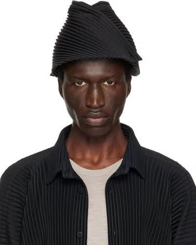 Issey Miyake Black Unit Hat In 15-black