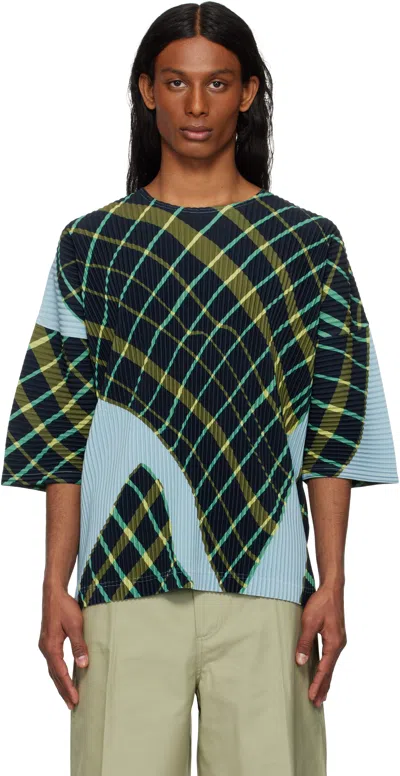 Issey Miyake Windswept T-shirt In Blue