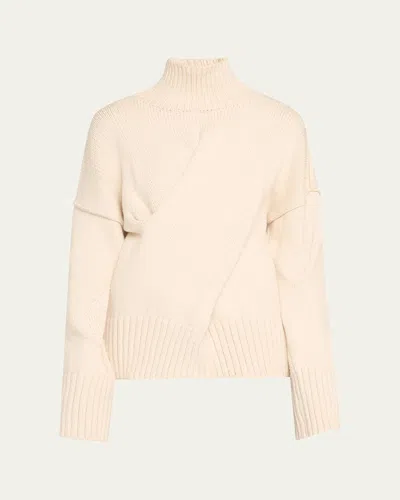 Issey Miyake Brobdingnag Twisted Knit Sweater In Moon White