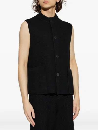 Issey Miyake Button Pocket Gilet In Black