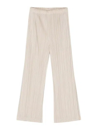 Issey Miyake Casual Trousers In White