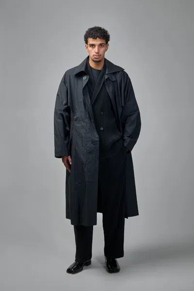 Issey Miyake Cavity Coat In Blue