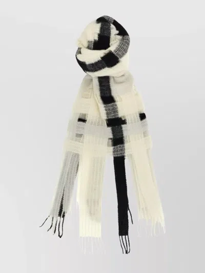 ISSEY MIYAKE CHECKED PATTERN SCARF FRINGE DETAILING