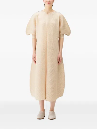 Issey Miyake Coast Pleated Midi Dress In Orange