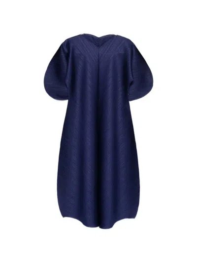 Issey Miyake Coast Pleated Midi Dress In Blue