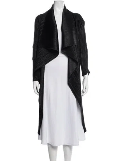Pre-owned Issey Miyake Coat In Black