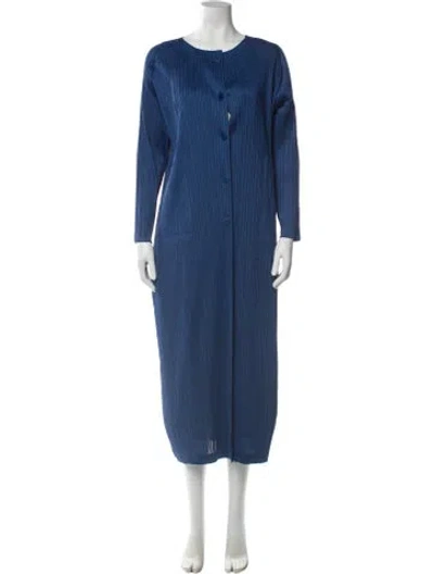 Pre-owned Issey Miyake Coat In Blue