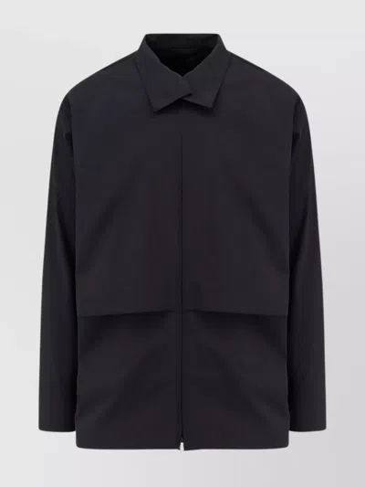 Issey Miyake Collared Front Pockets Long Sleeves Jacket In Black