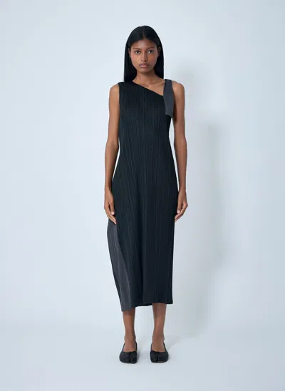Issey Miyake Contrast Panel Pleated Midi Dress In Blue