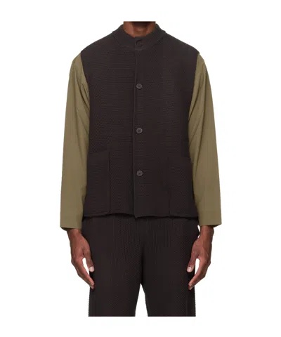 Issey Miyake Crew Neck Knitted Vest In Brown