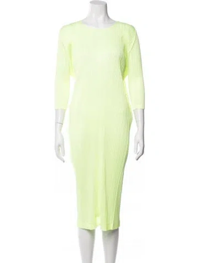 Pre-owned Issey Miyake Crew Neck Midi Length Dress In Green