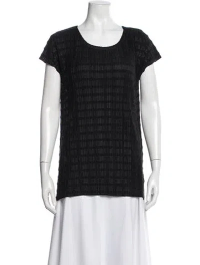 Pre-owned Issey Miyake Crew Neck Short Sleeve Top In Black