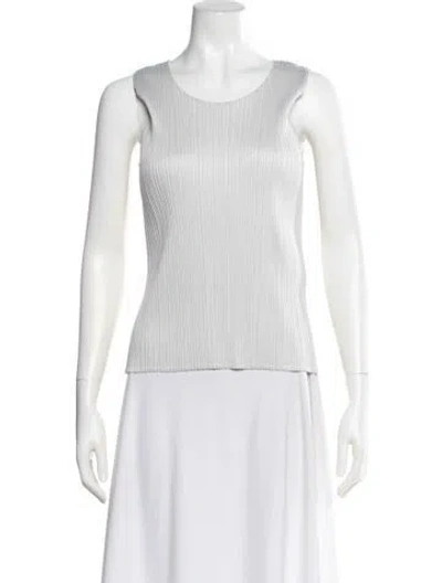 Pre-owned Issey Miyake Crew Neck Sleeveless Top In Green