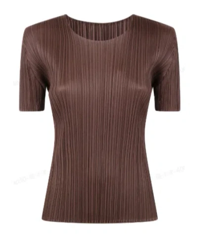 Issey Miyake Crew Neck T-shirt In Burgundy