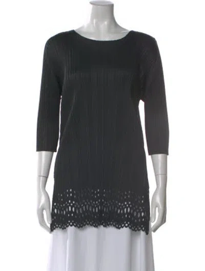 Pre-owned Issey Miyake Crew Neck Three-quarter Sleeve Top In Black