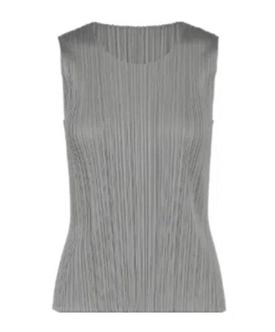 Issey Miyake Crew Neck Vest In Gray