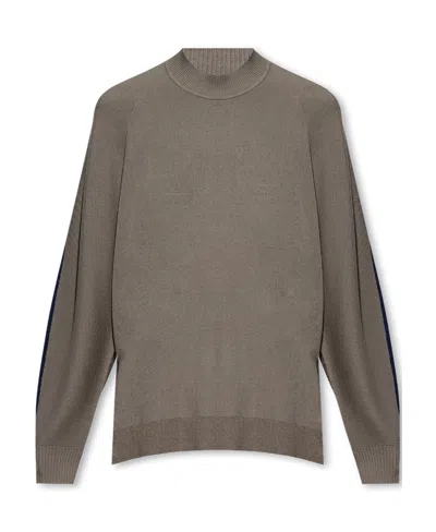 Issey Miyake Crew-neck Wool Jumper In Green