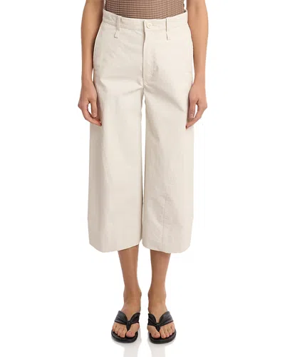 Issey Miyake Cropped Pants In White