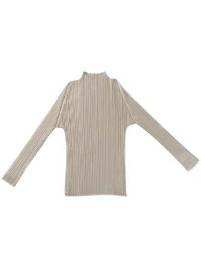 Issey Miyake December T-shirt In Neutrals