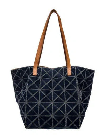 Pre-owned Issey Miyake Denim Shoulder Bag In Blue