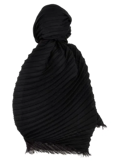 ISSEY MIYAKE ISSEY MIYAKE 'DOUBLE PLEATS' STOLE