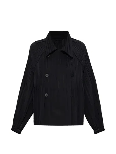 Issey Miyake Double-breasted Pleated Jacket In Black