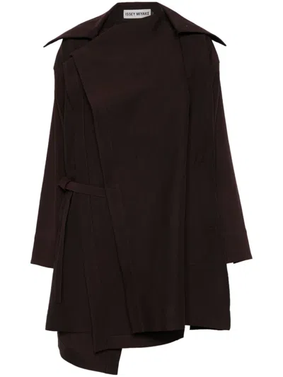 Issey Miyake Enclothe Coat In 褐色