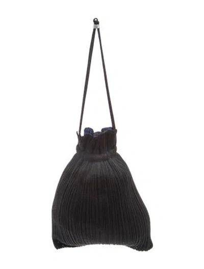 Pre-owned Issey Miyake Evening Bag In Black