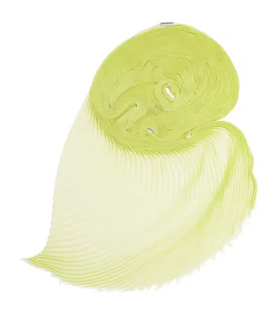 Issey Miyake Feather Pleats Stole In Purple