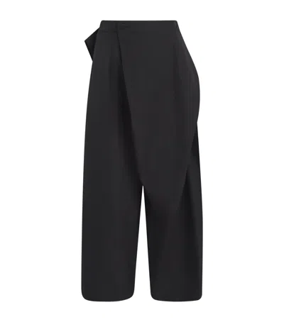 Issey Miyake Fluttering Trousers In Black