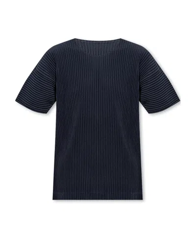 Issey Miyake Basic Pleated T-shirt In Black