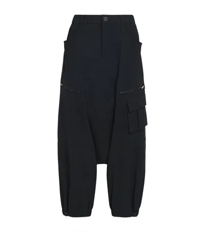 Issey Miyake Grainy Pants Tailored Trousers In Black