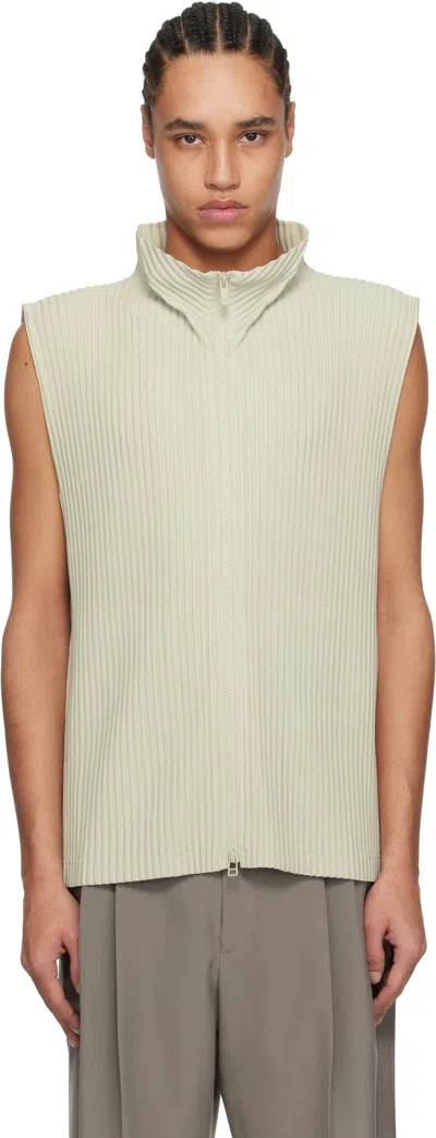 Issey Miyake Gray Monthly Color March Vest In 17-frosty Gray